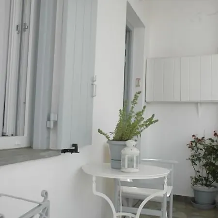 Pensjonat Lucas Wyspa Tinos