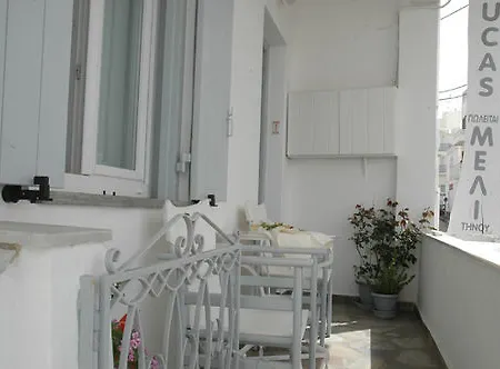 Lucas Guest house