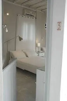 Guest house Lucas Tinos